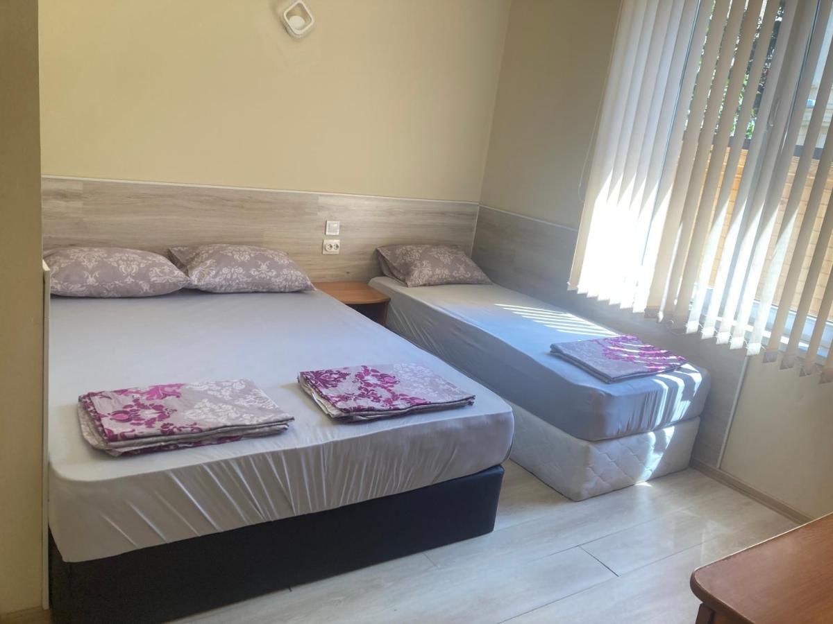 Guesthouse Dune Sofia Bagian luar foto